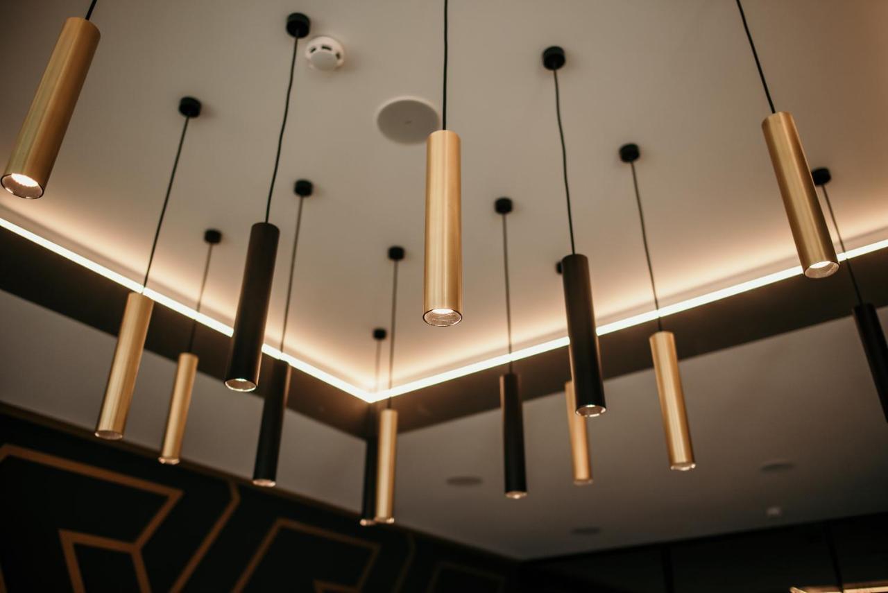 Hotel Lux Melide Kültér fotó