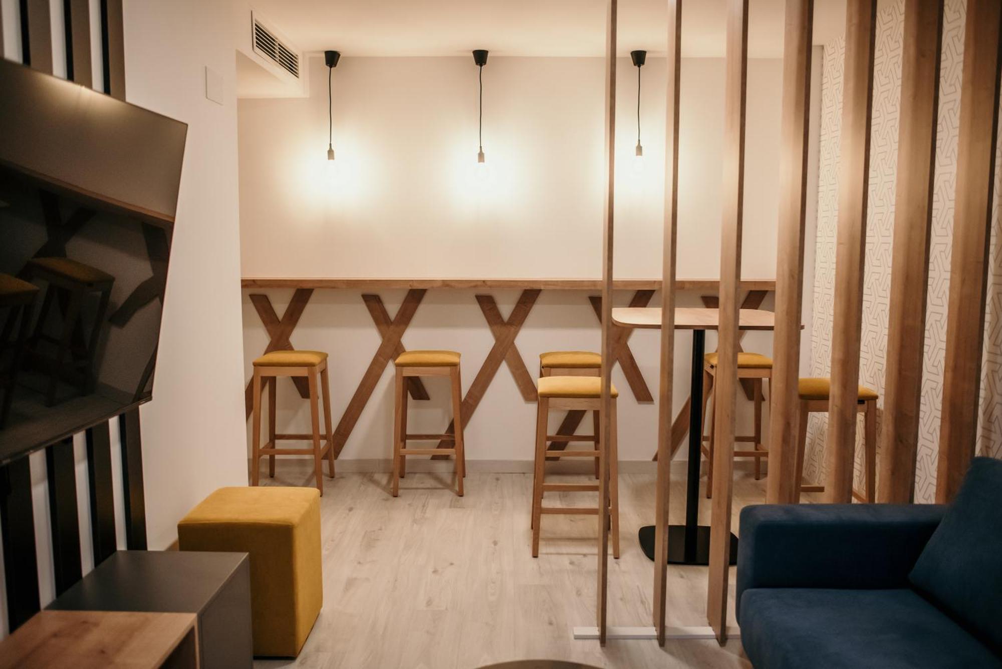 Hotel Lux Melide Kültér fotó